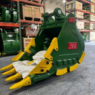 30 Severe Duty Bucket for 16 - 25 Tons Excavators. 80mm Pins