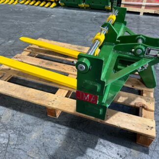 42 Pallet Forks for 2.6 - 3.7 Tons Mini Excavator. 40mm Pins Weight Class