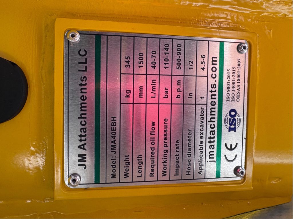 1,018 Joules Hydraulic Hammer for 4 – 7 Tons Mini Excavators.