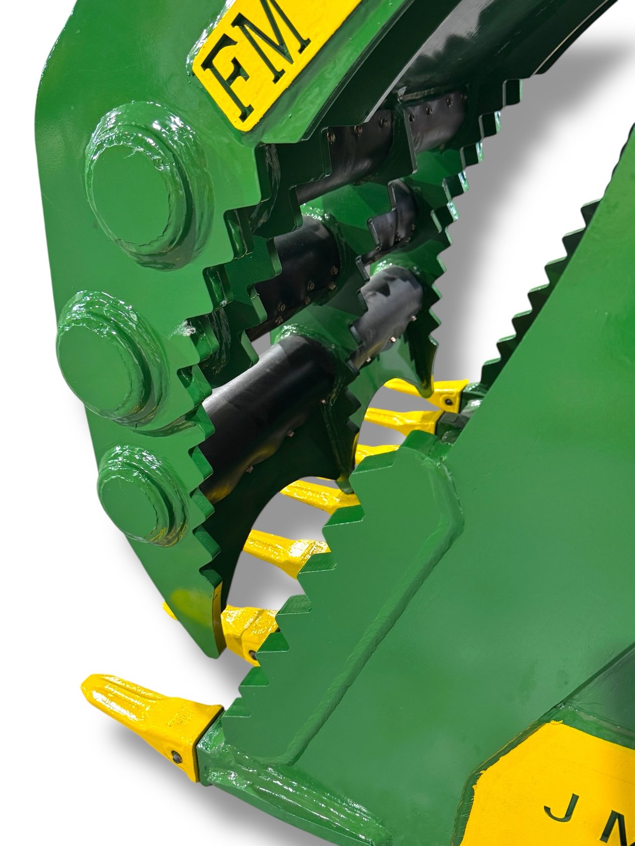 32″ Claw Bucket for 7 – 10 Tons Excavators. 50mm Pins