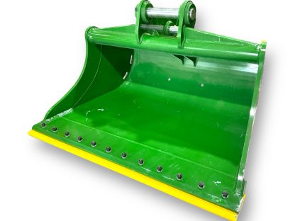 72 Ditching Bucket for 15 - 18 Tons Excavators. 70mm Pins