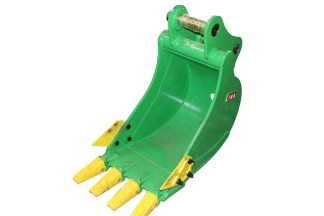 18" Digging Bucket for 7 - 10 Tons Excavators. 60mm Pins