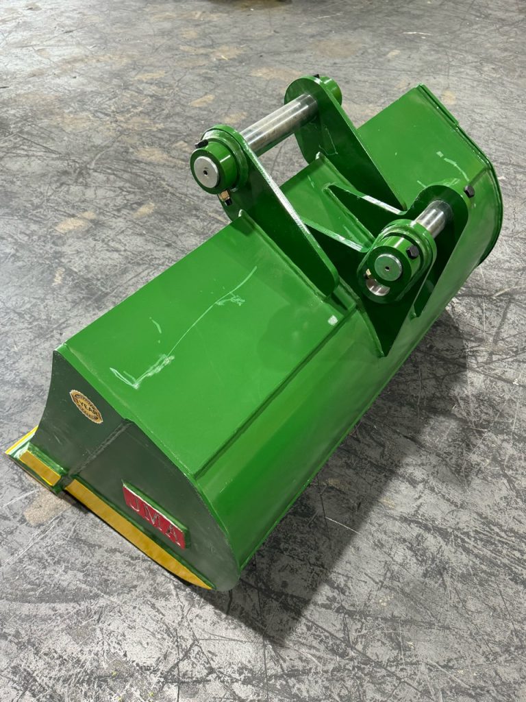 48″ Ditching Bucket for Backhoe Loaders. 55mm | 50mm Pins