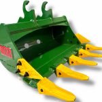 John Deere 17G 24″ Mini Excavator Digging Bucket