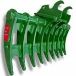 Kubota U17 35″ Mini Excavator Brush & Root Rake
