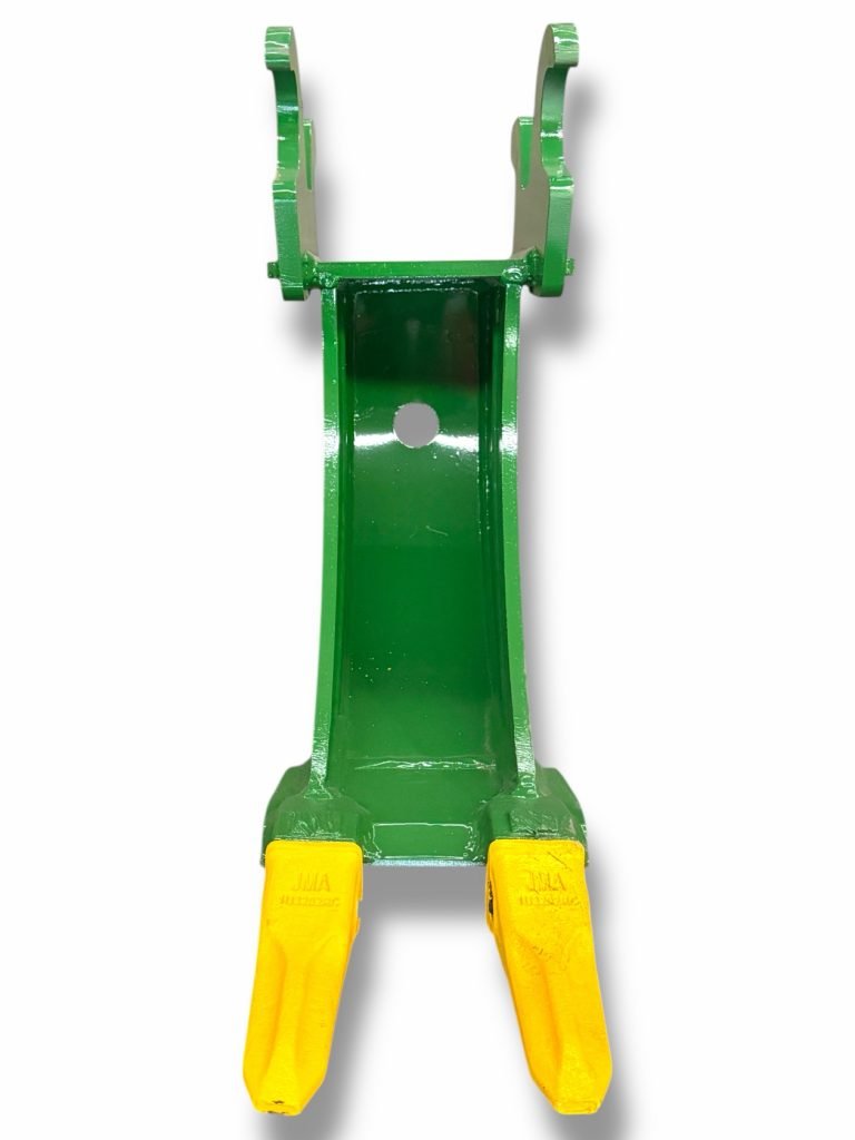 John Deere 17G 6″ Mini Excavator Banana Bucket with Teeth