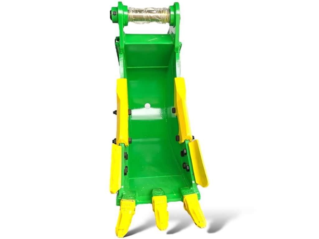18″ Digging Bucket for 10 – 15 Tons Excavators.  65mm Pins
