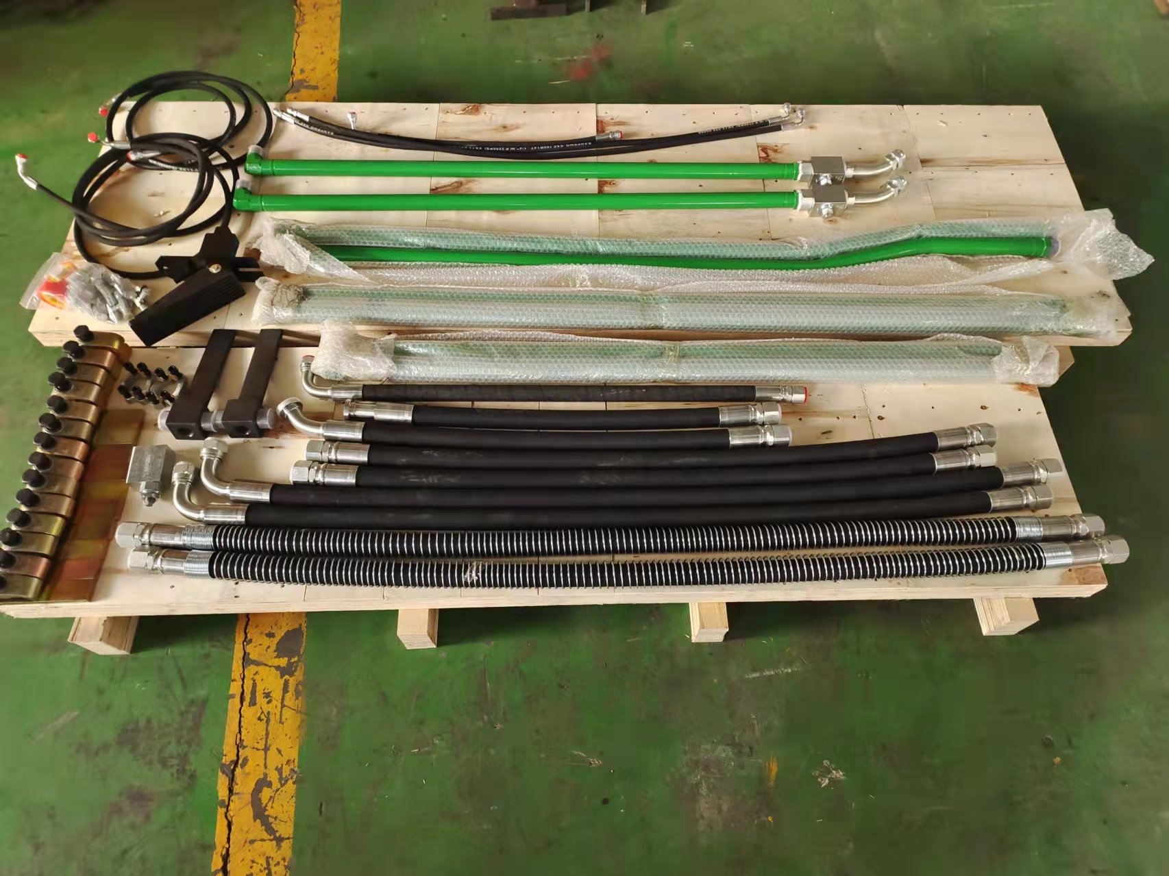 Aux Hydraulic Piping Kits for 7 – 10 Tons Excavators