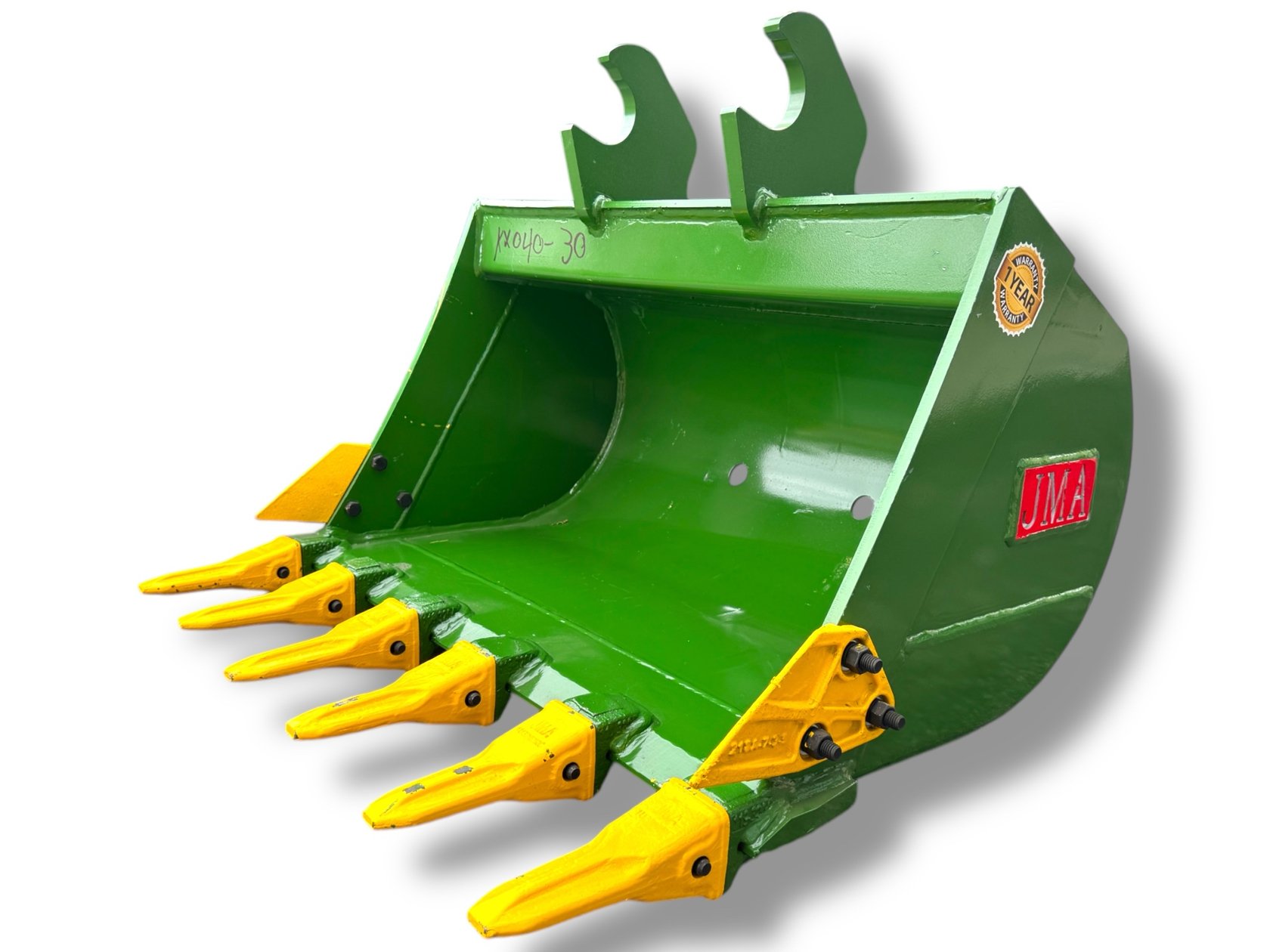 30″ Digging Bucket Kubota Wedge Style for 3 – 4.5 Tons Mini Excavators