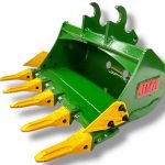 Kubota U17 24″ Mini Excavator Digging Bucket