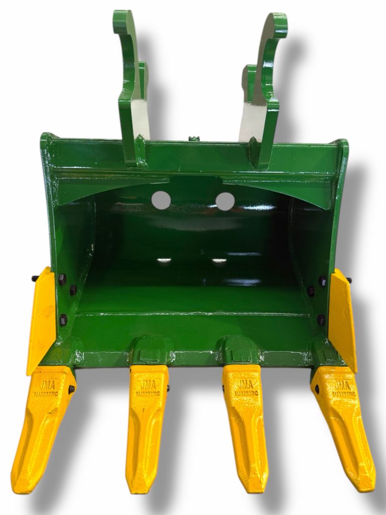 John Deere 17G 18″ Mini Excavator Digging Bucket