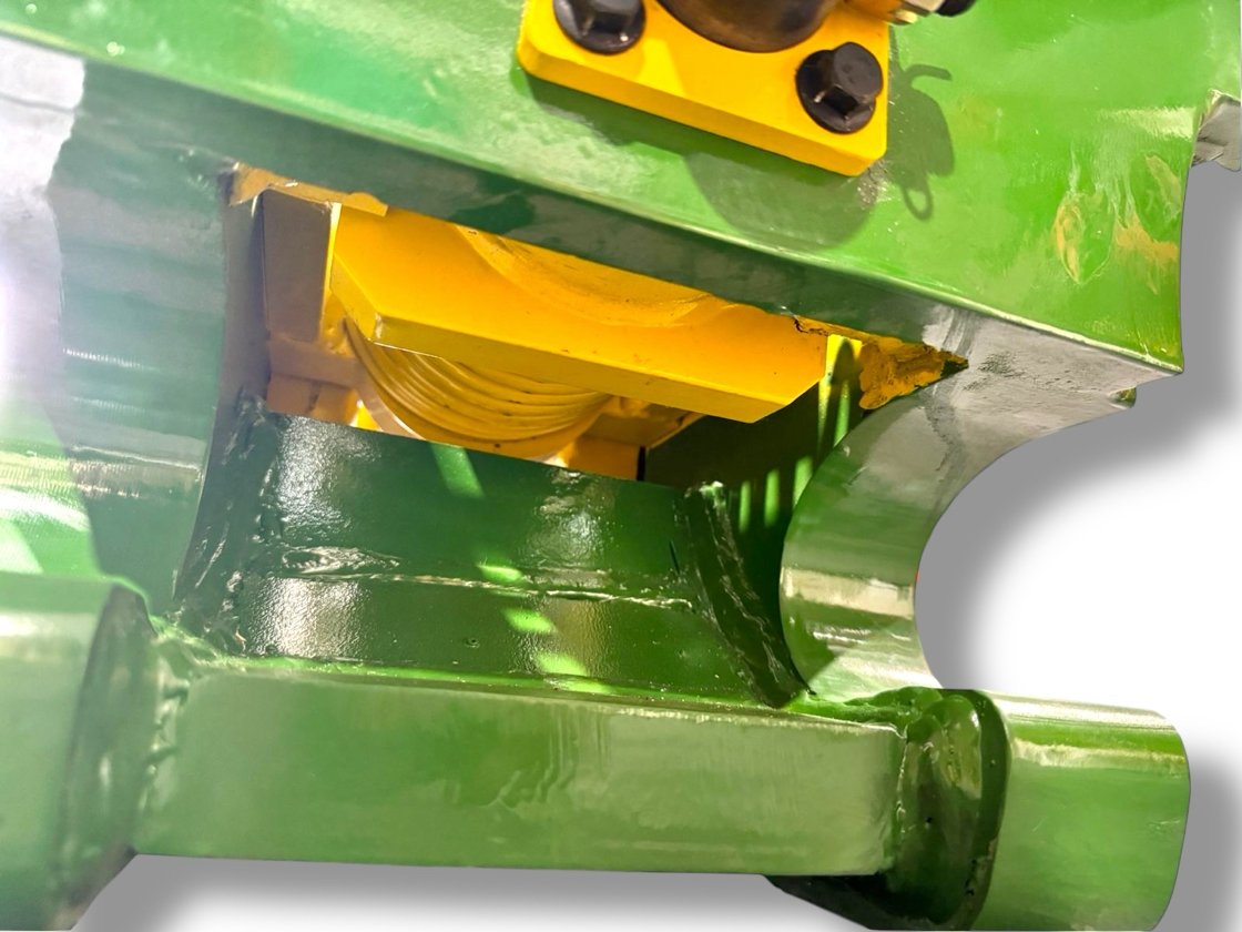 Variable Dual Lock Hydraulic Quick Coupler for 29 – 48 Tons Excavators. 100mm Pins