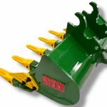 Kubota U17 24″ Mini Excavator Digging Bucket