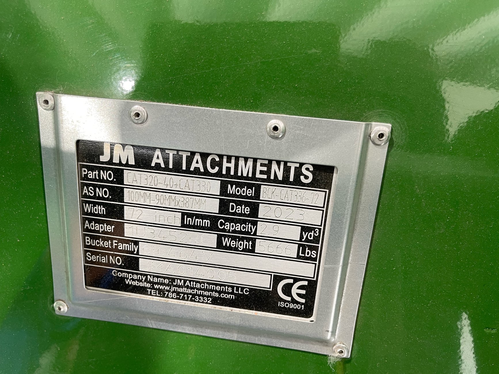 72″ Severe Duty Bucket for 33 – 55 Tons Excavators. 100mm | 90mm Pins