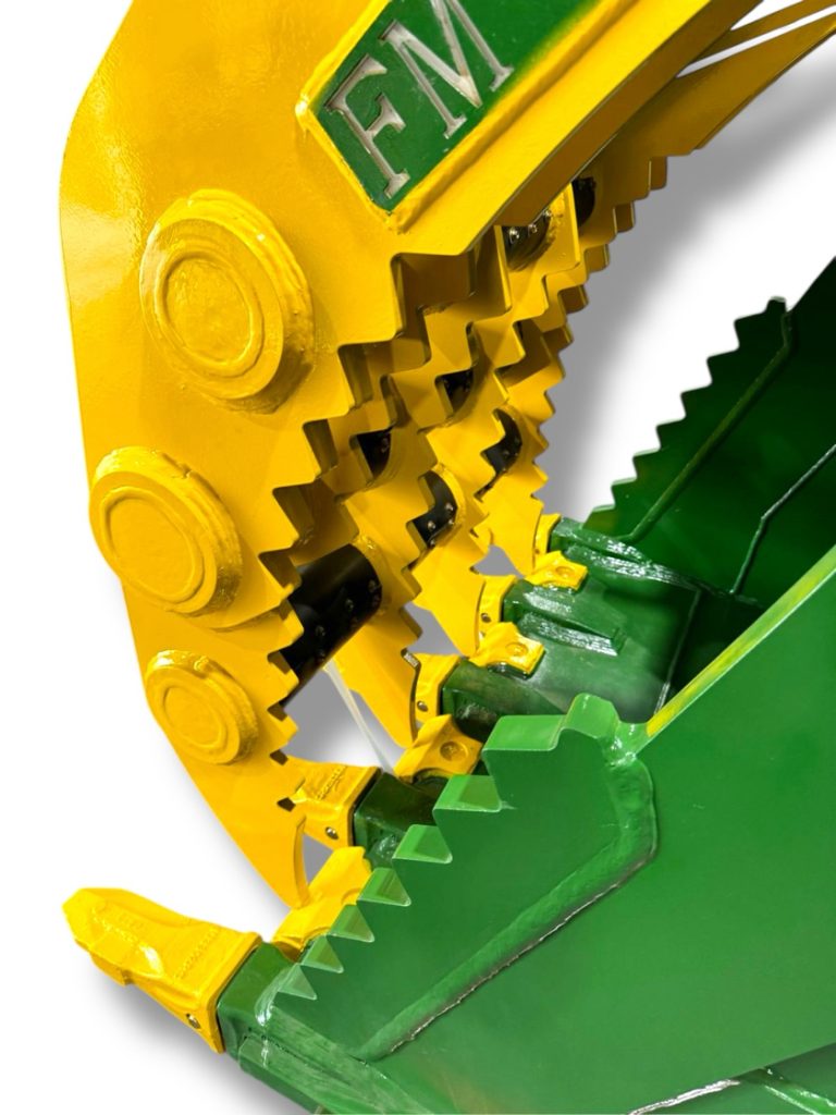 48″ Claw Bucket for 16 – 25 Tons Excavators. 80mm Pins