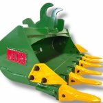 John Deere 17G 30″ Mini Excavator Digging Bucket