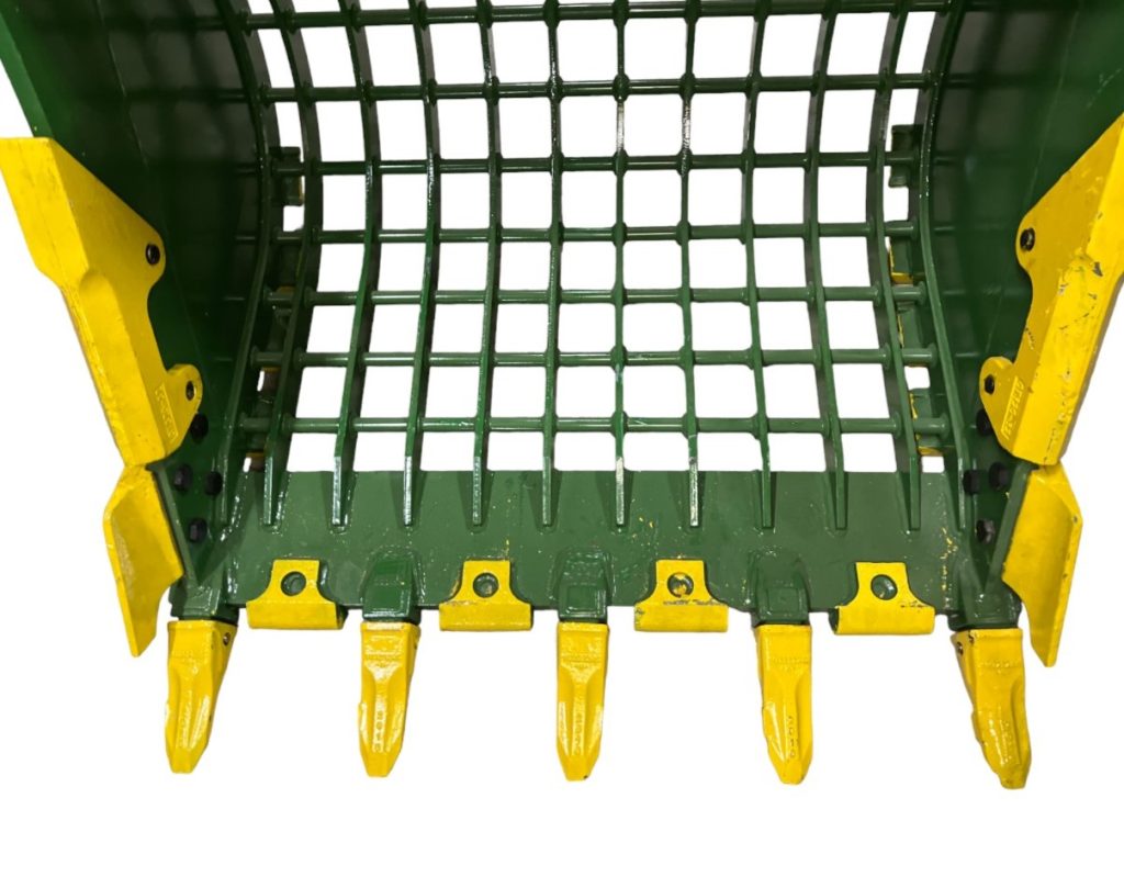 48″ Severe Duty Skeleton Bucket with Teeth for 15 – 19 Tons Excavators. 70mm Pins