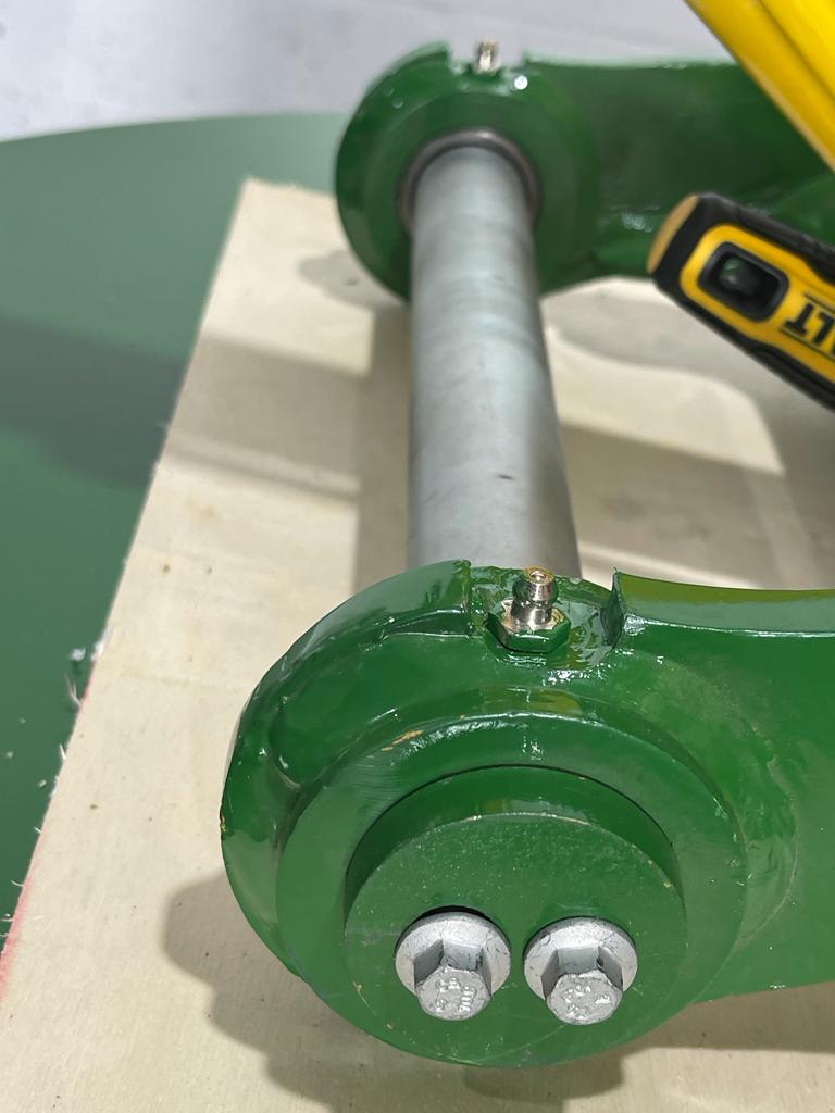 40mm Main Pin Hydraulic Thumb for 3 – 4.5 tons Mini Excavators