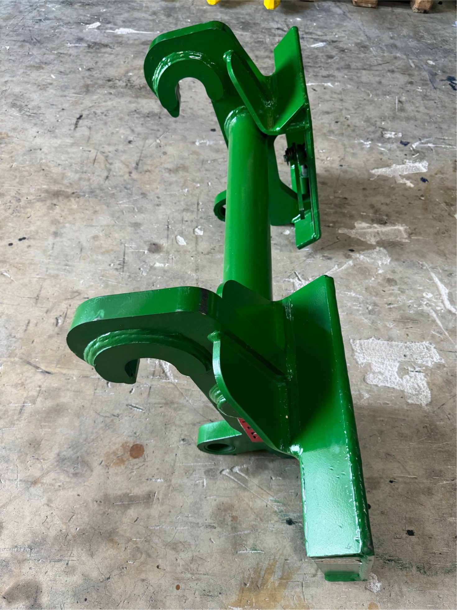 JRB E Series Manual Quick Coupler for Wheel Loader to Skid Steer Adapter