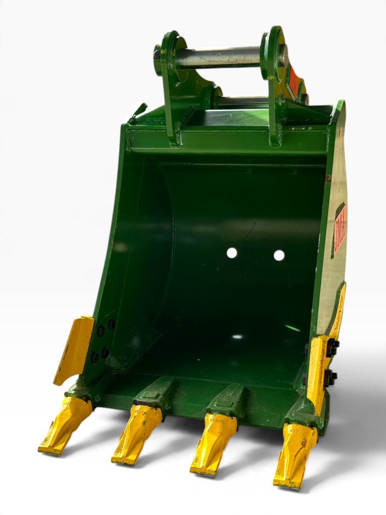 30″ Heavy Duty Digging Bucket for 15 – 18 Tons Excavators. 70mm Pins