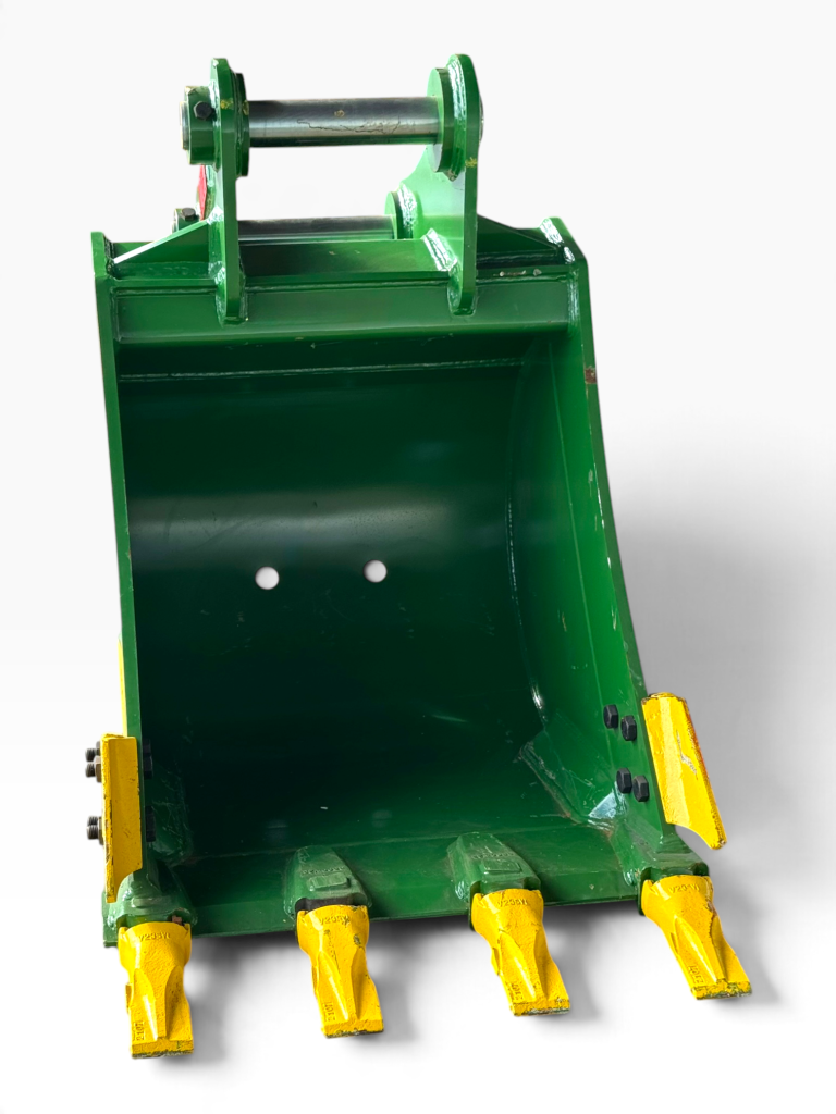 30″ Heavy Duty Digging Bucket for 15 – 18 Tons Excavators. 70mm Pins